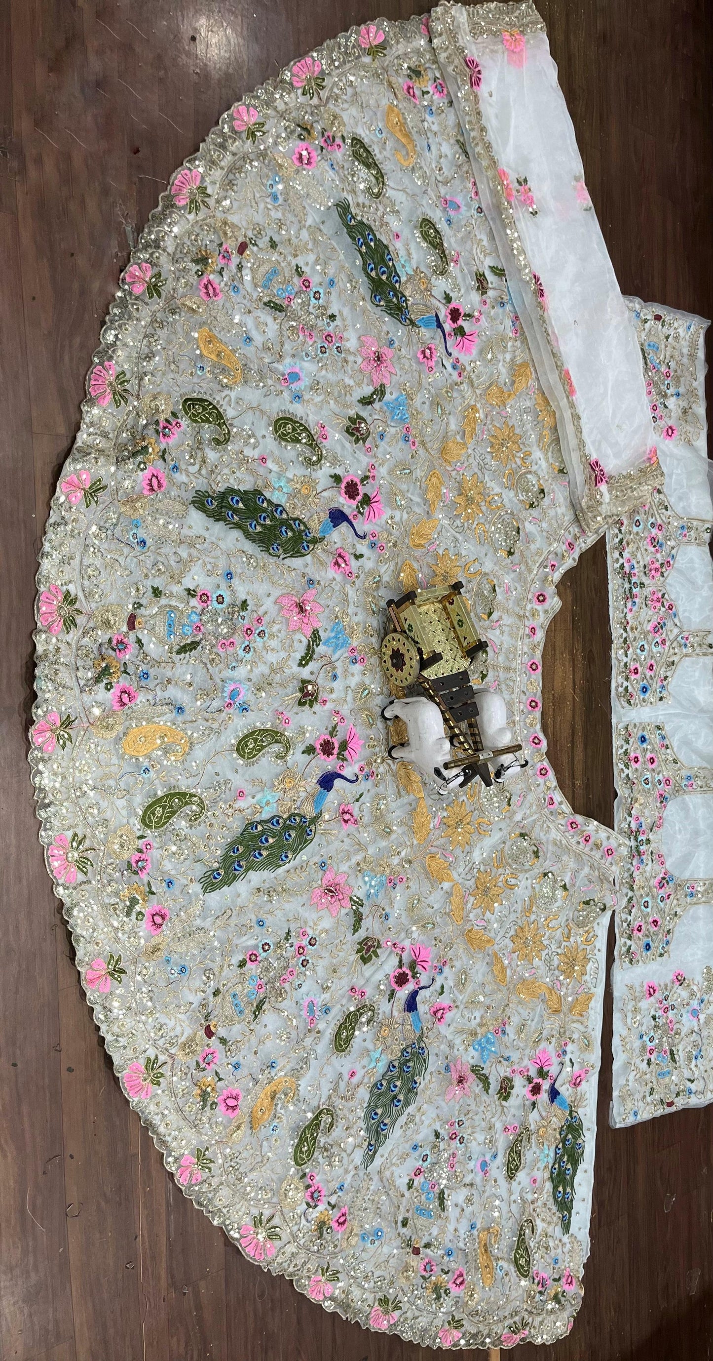 Sequins Lehnga