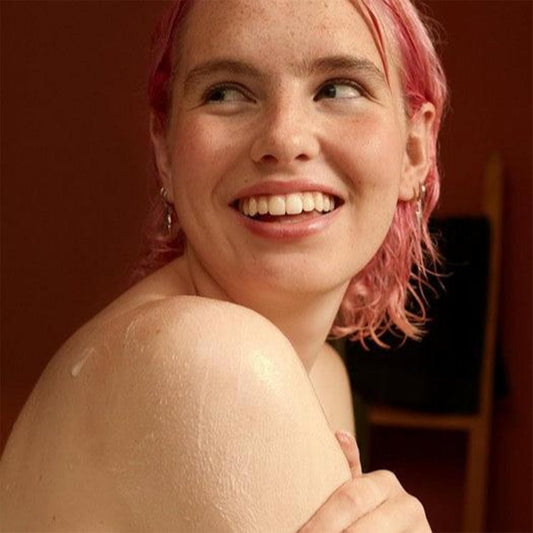 The Body Shop Almond Milk & Honey Soothing & Caring Shower Cream, 250 ml