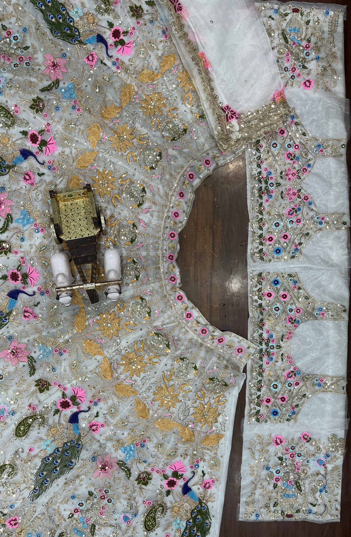 Sequins Lehnga