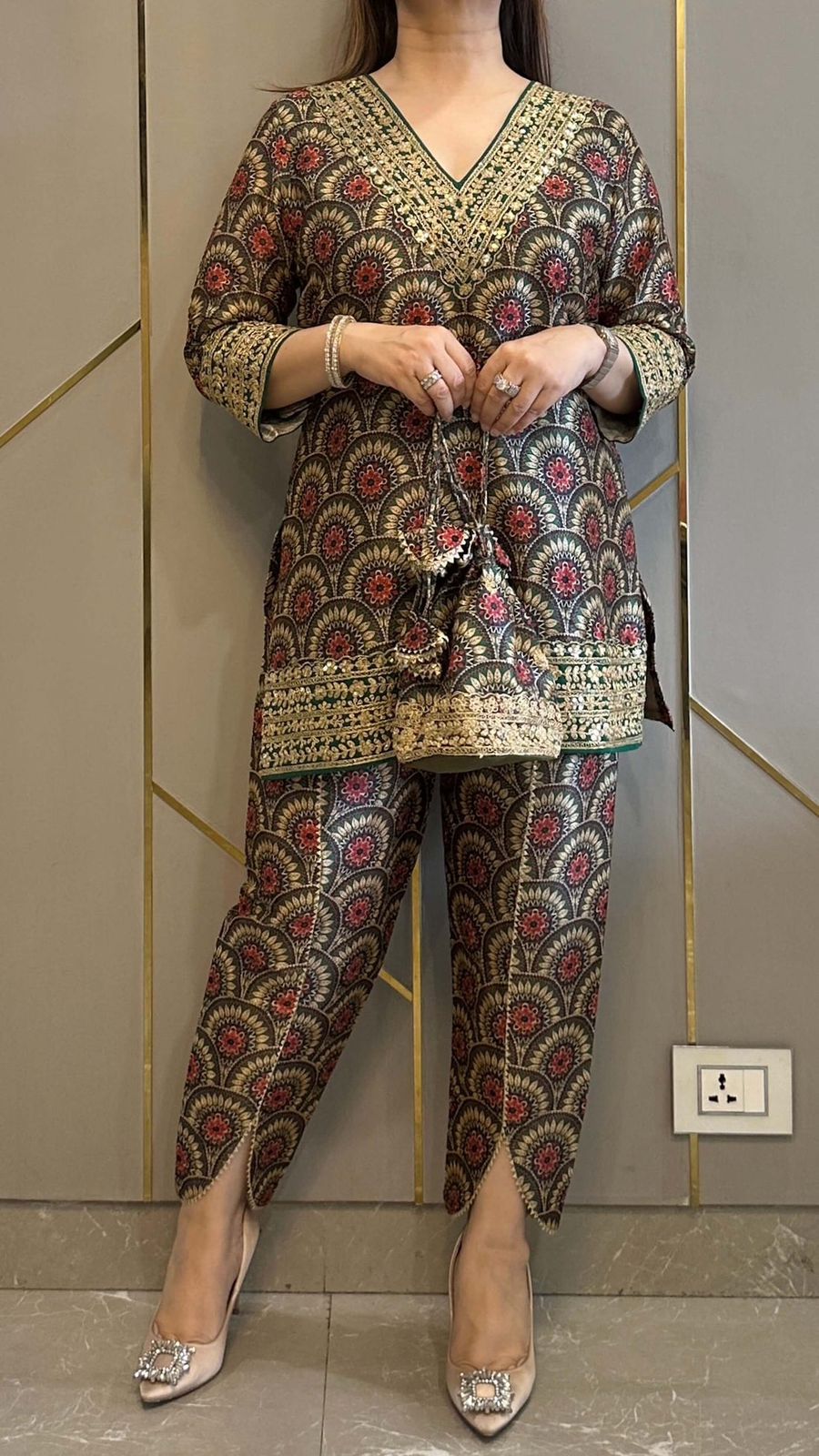 CO-ord Set With Full Embroidery Work