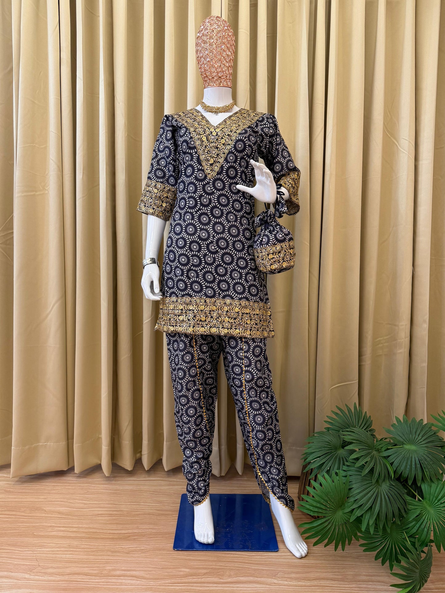 CO-ord Set With Full Embroidery Work