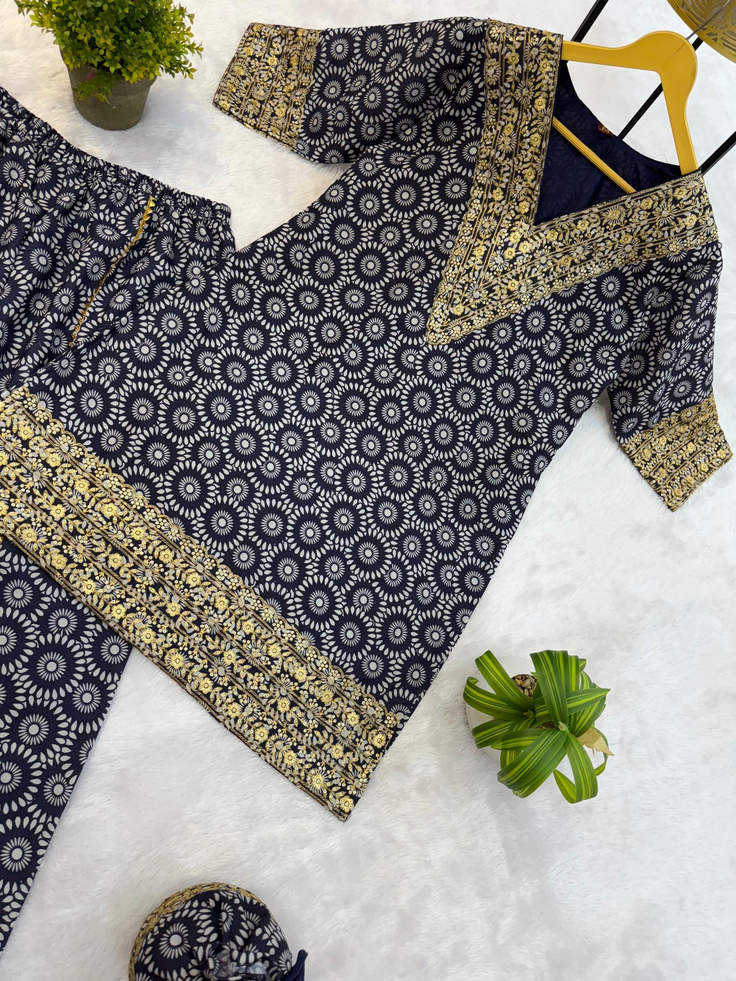 CO-ord Set With Full Embroidery Work