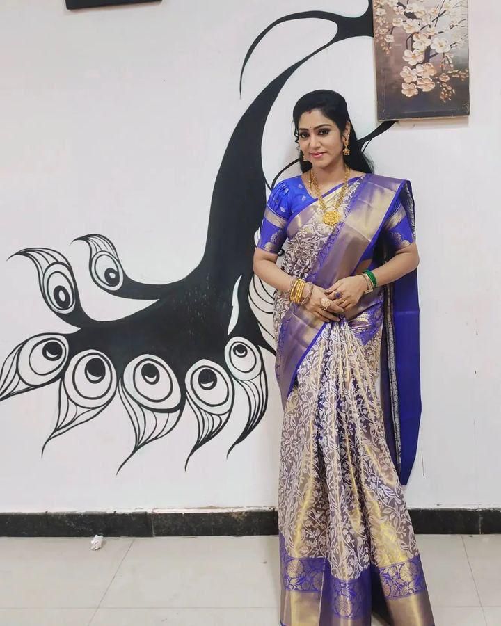 Handloom Weaving Saree