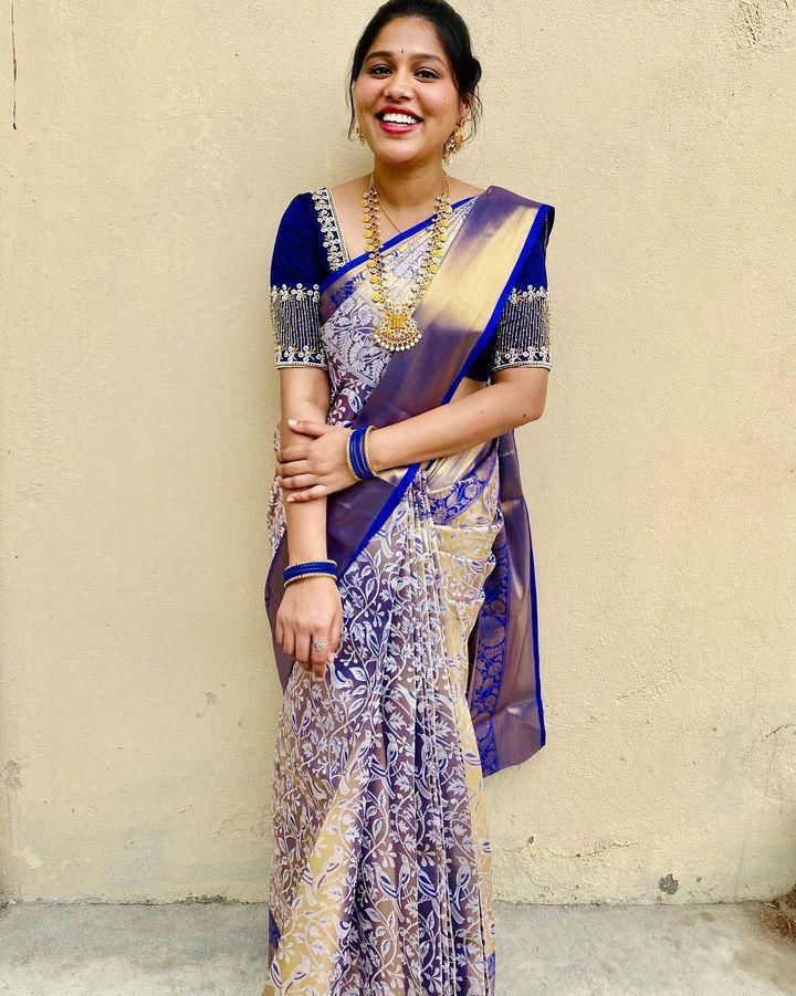 Handloom Weaving Saree